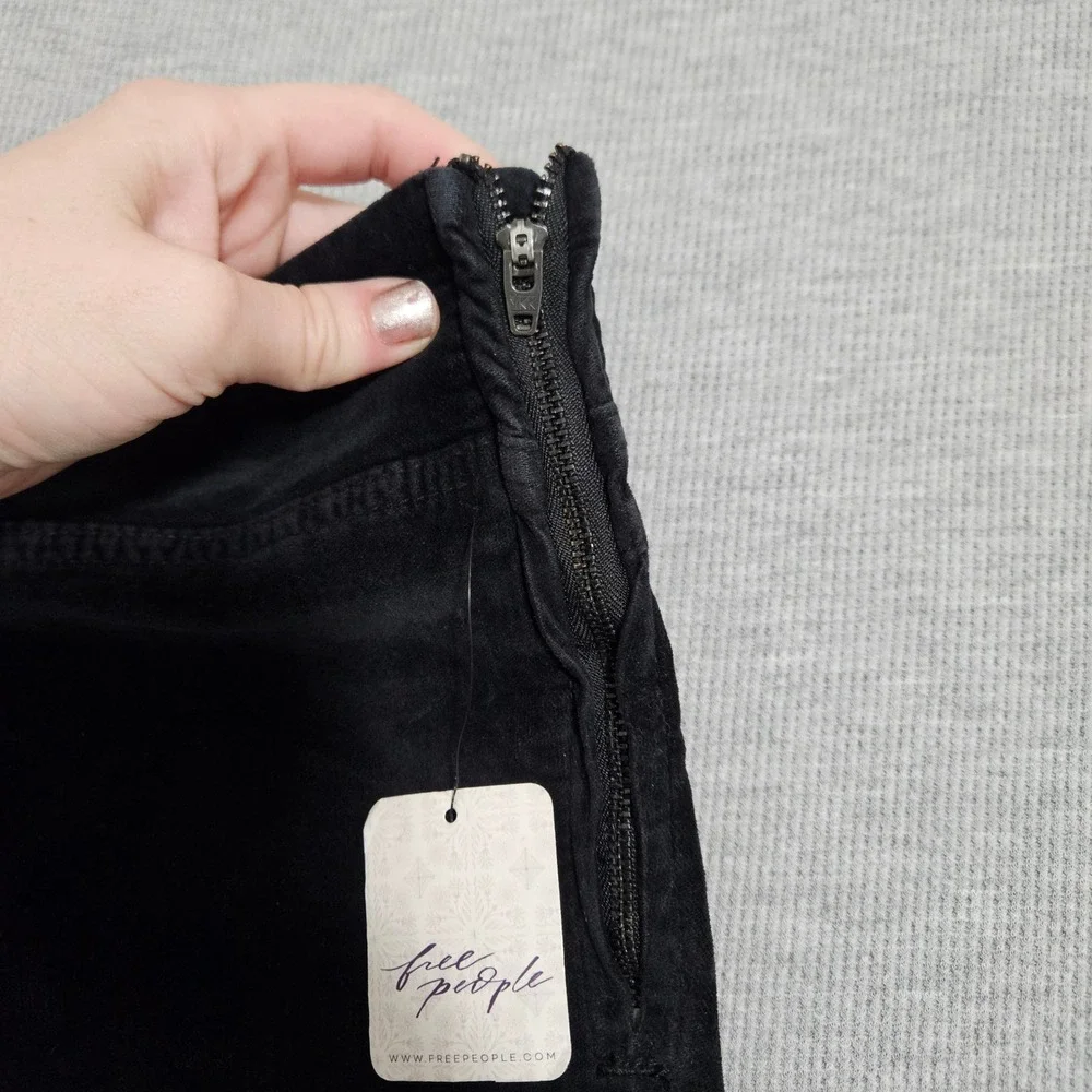 Free‎ People Corduroy Flare Pull On Pants High Rise Side Zip Black Womens L NWT